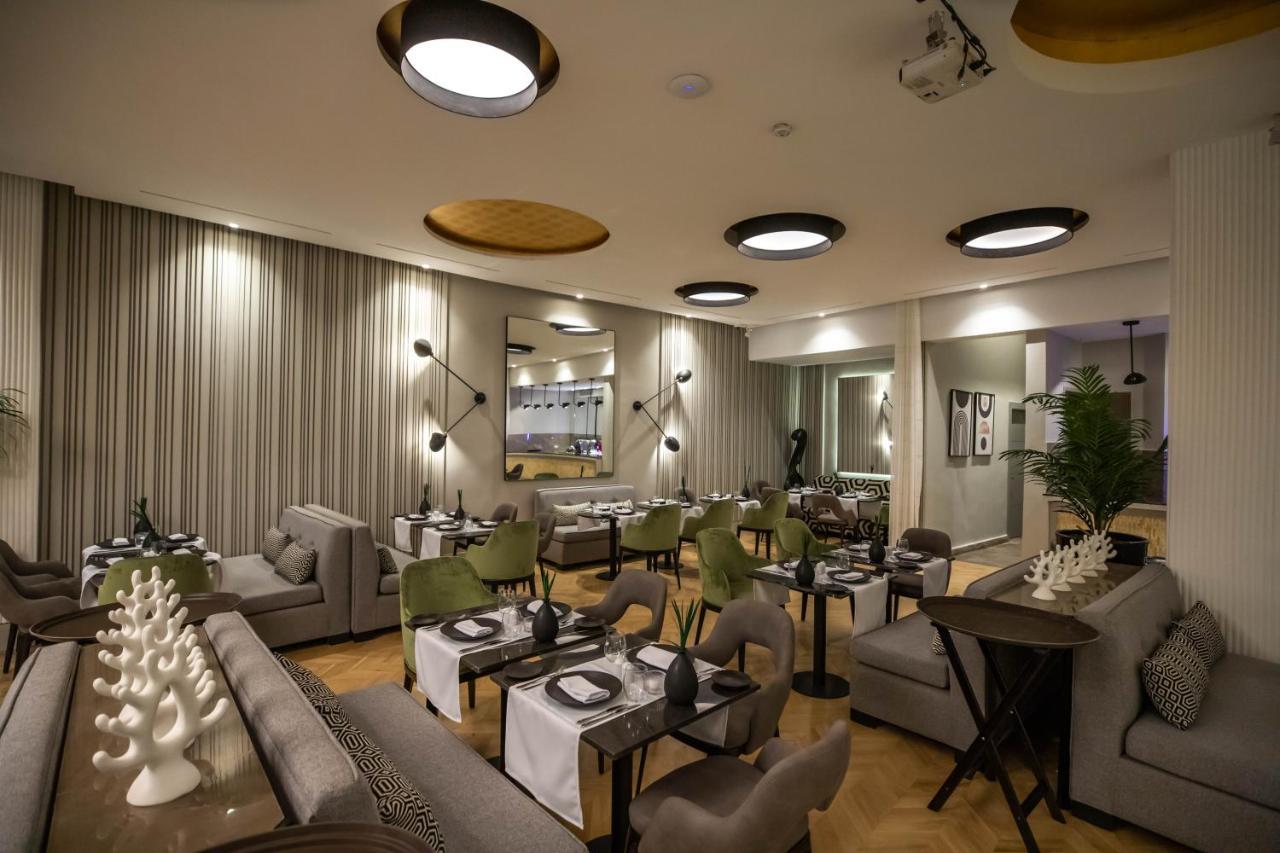 Gray Boutique Hotel 카사블랑카 외부 사진 The interior of the restaurant