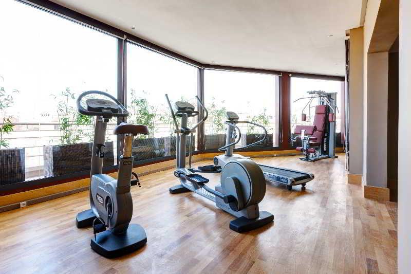 Gray Boutique Hotel 카사블랑카 외부 사진 The gym at the hotel